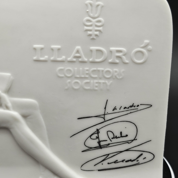 Vintage 1985 Lladro Collectors Society Don Quixote Porcelain Shellback Plaque - Picture 5 of 8